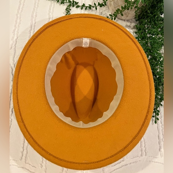 Mustard Color Fedora - Picture 6 of 7
